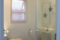 Upstairs-Bathroom