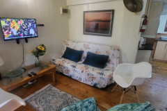 Lower-unit-lounge-2B