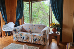 Upper-lounge2